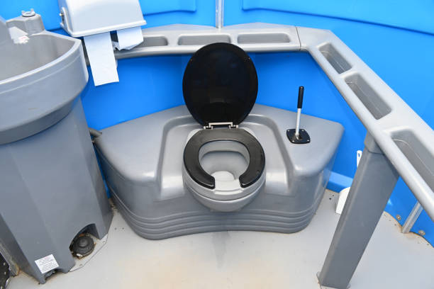 Best Portable bathroom rental  in Princeton Meadows, NJ